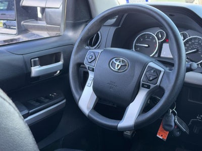 2014 Toyota Tundra 4WD Truck CrewMax 5.7L FFV V8 6-Spd AT SR5 (Natl)