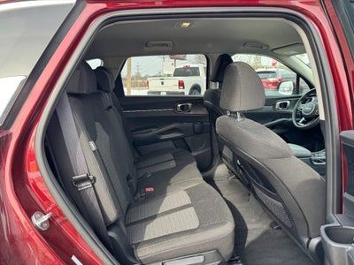 2024 Kia Sorento LX FWD