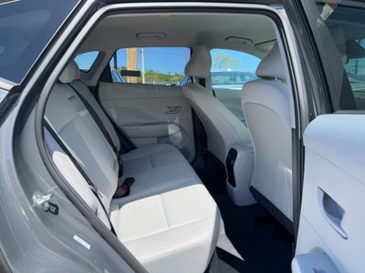 2025 Hyundai Kona SEL FWD