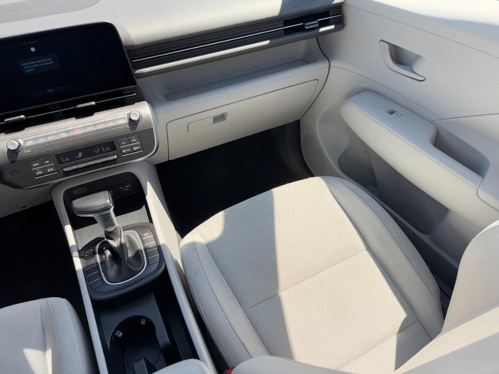 2025 Hyundai Kona SEL FWD