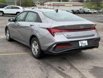 2025 Hyundai Elantra SE IVT