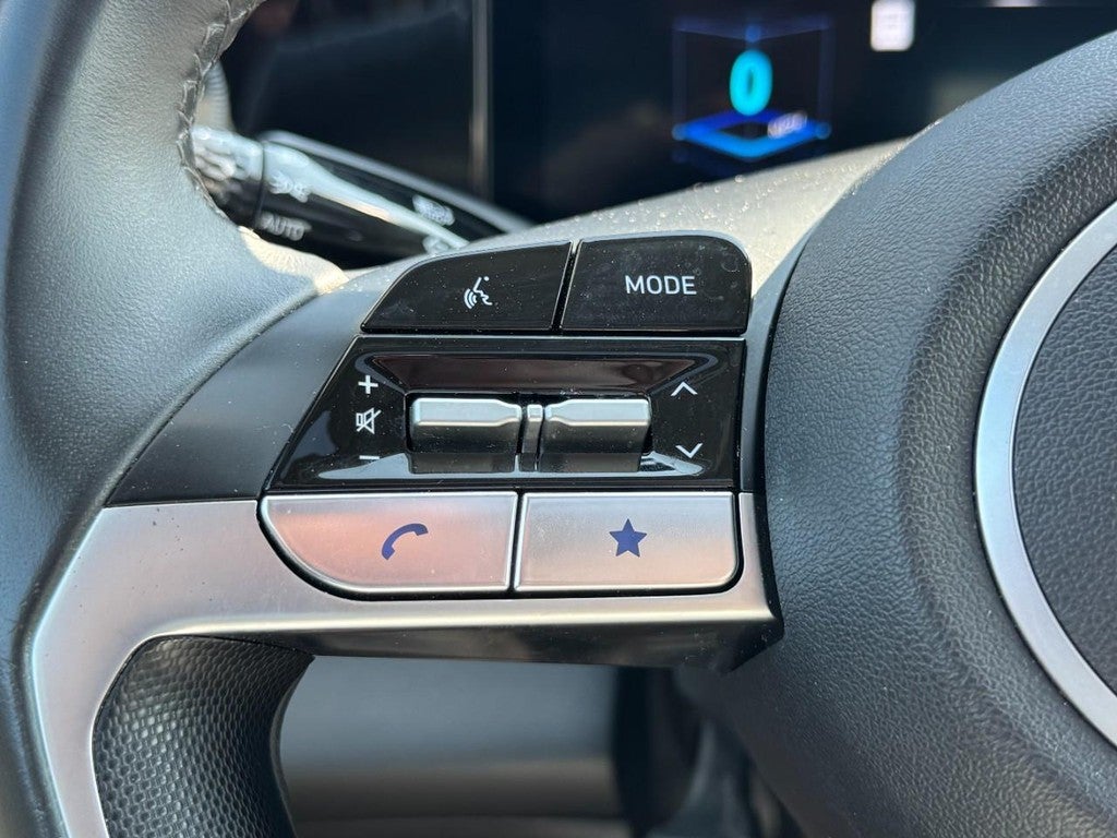 2025 Hyundai Elantra SEL Convenience IVT