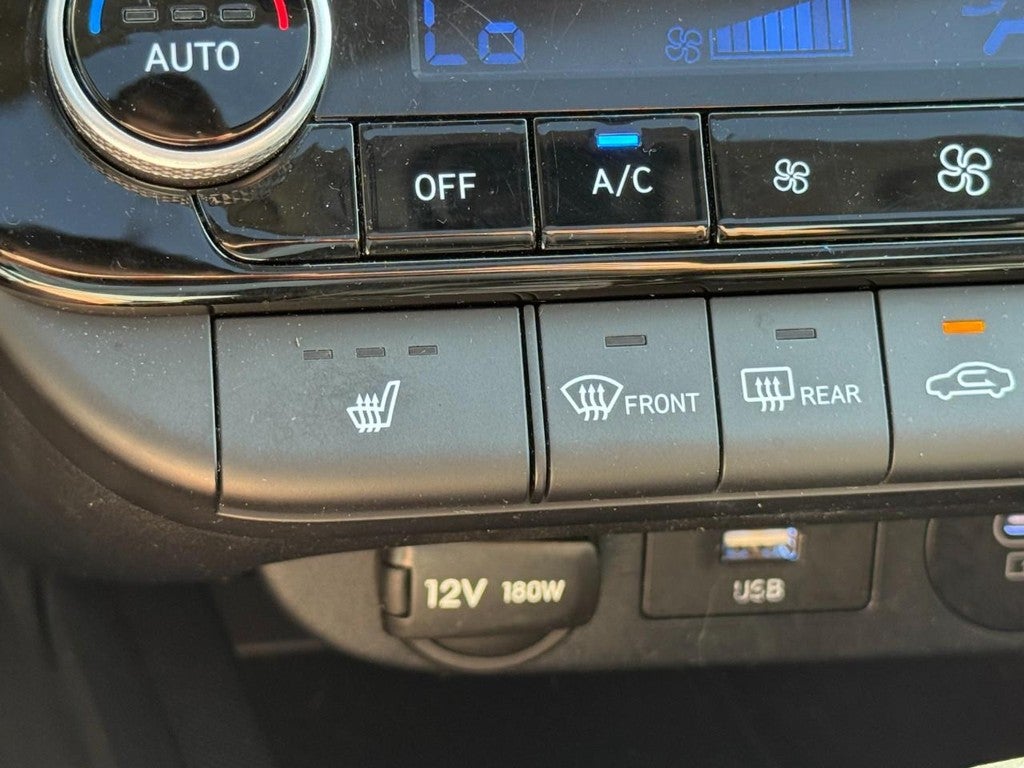 2025 Hyundai Elantra SEL Convenience IVT