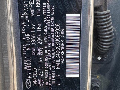2025 Hyundai Elantra SEL Convenience IVT