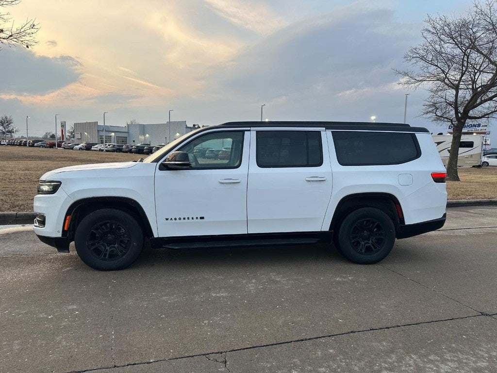 2024 Jeep Wagoneer L Base