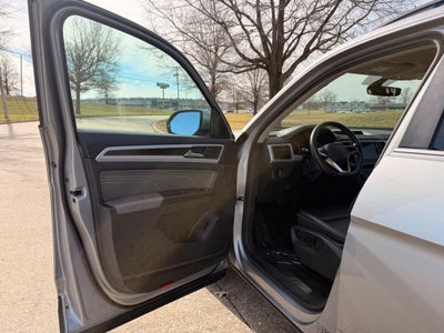 2021 Volkswagen Atlas 3.6L V6 SE w/Technology