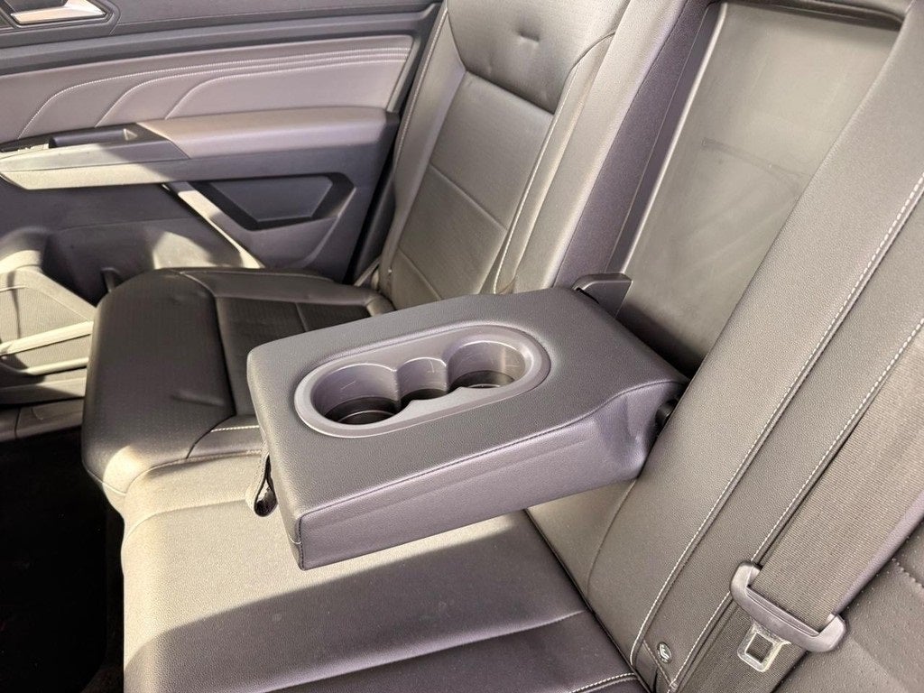 2021 Volkswagen Atlas 3.6L V6 SE w/Technology