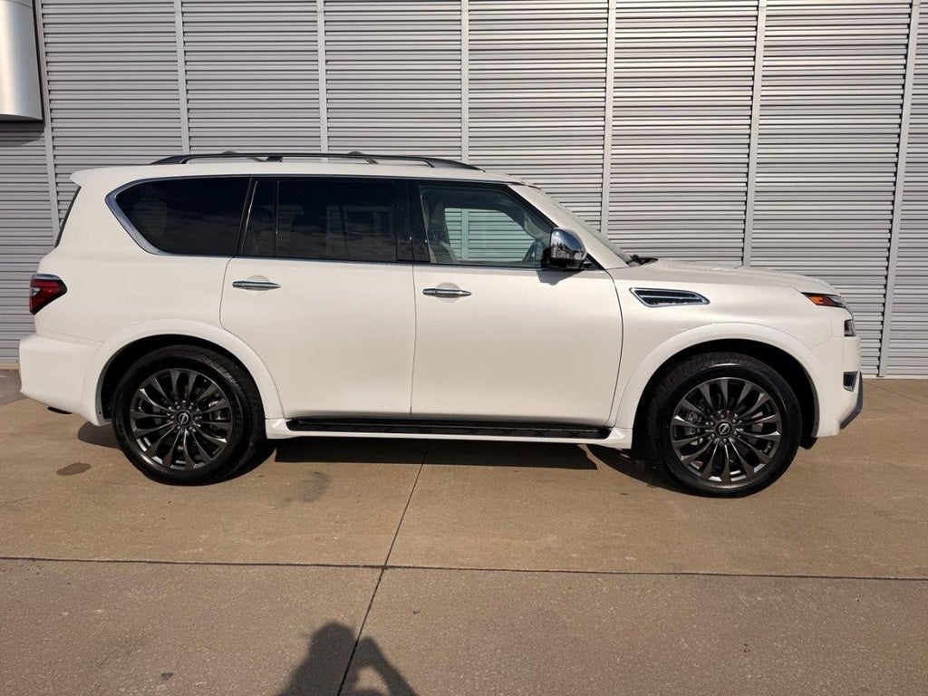 2024 Nissan Armada Platinum