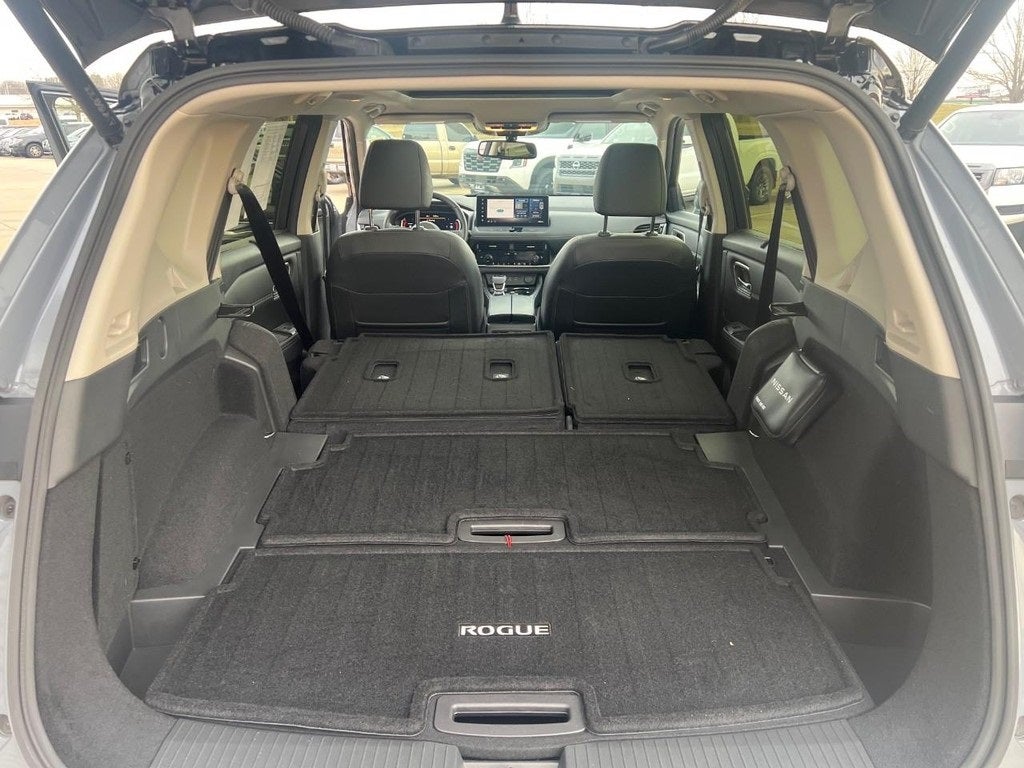 2024 Nissan Rogue Platinum