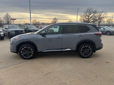 2024 Nissan Rogue Platinum