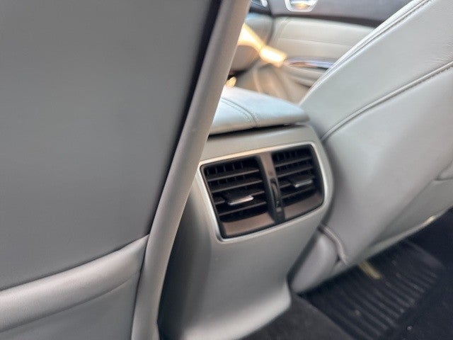 2018 Acura TLX FWD w/Technology Pkg