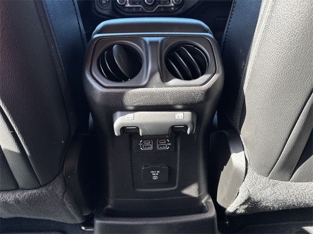 2019 Jeep Wrangler Unlimited Sahara 4x4