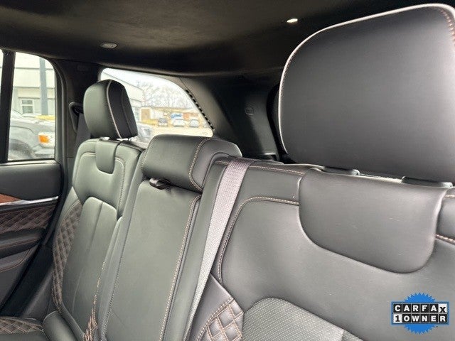 2022 Jeep Grand Cherokee Summit