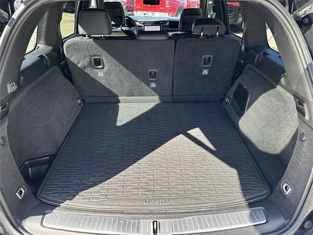 2022 Jeep Grand Cherokee Summit Reserve 4x4