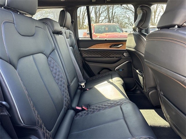 2022 Jeep Grand Cherokee Summit Reserve 4x4