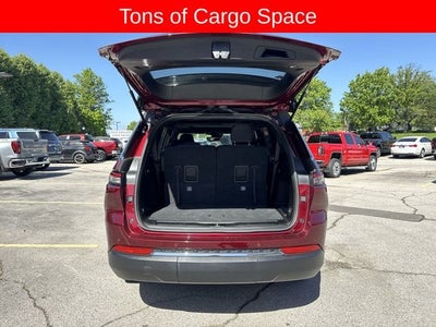 2024 Jeep Grand Cherokee L Laredo X 4x2