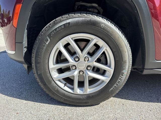 2024 Jeep Grand Cherokee L Laredo X 4x2