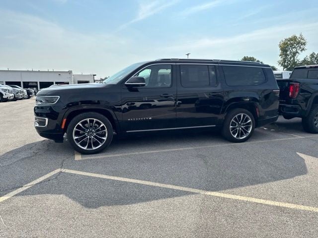 2023 Jeep Wagoneer L Series III 4x4