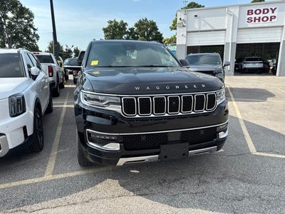2023 Jeep Wagoneer L Series III 4x4