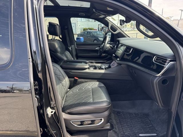2024 Jeep Grand Wagoneer Series III Obsidian 4x4