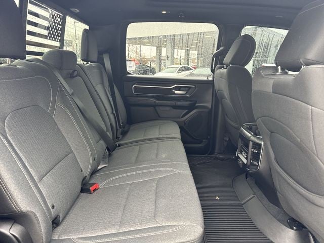 2019 RAM 1500 Big Horn/Lone Star 4x4 Crew Cab 5'7" Box