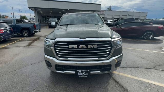 2026 RAM 1500 Laramie 4x4 Crew Cab 5'7" Box