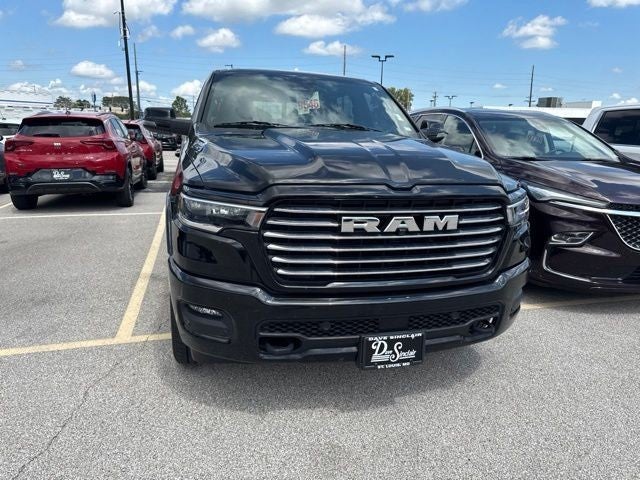 2025 RAM 1500 Laramie 4x4 Crew Cab 5'7" Box