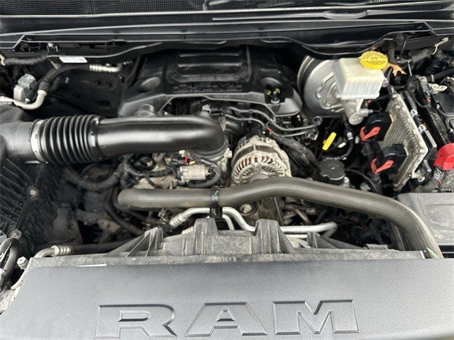 2019 RAM 1500 Sport 4x4 Crew Cab 6'4" Box