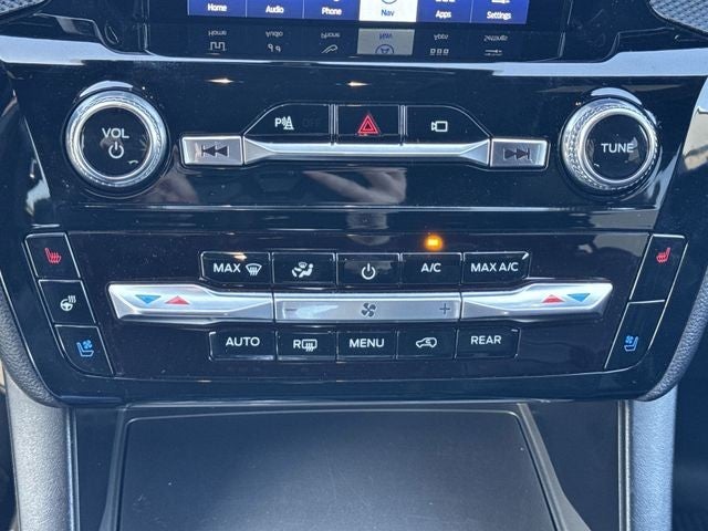 2022 Ford Explorer ST 4WD
