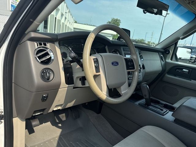2012 Ford Expedition 4WD 4dr