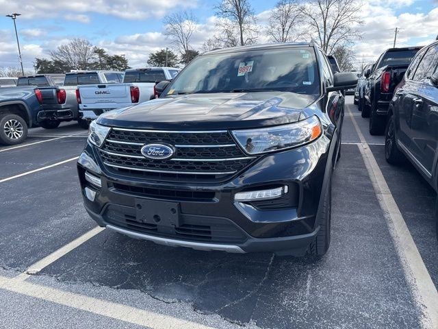 2023 Ford Explorer XLT 4WD