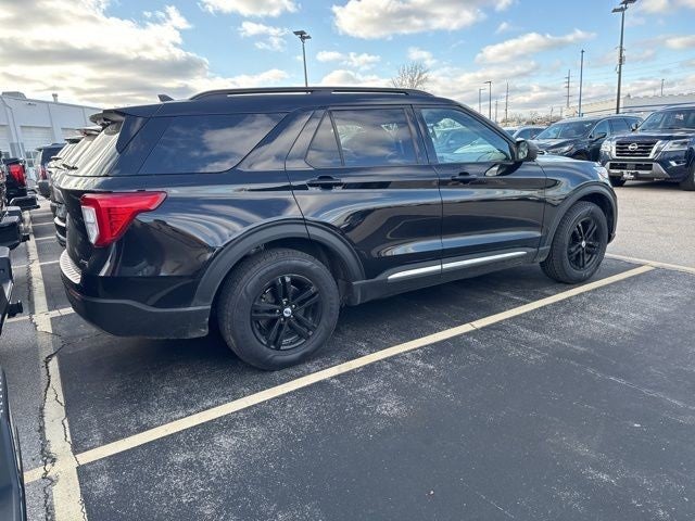 2023 Ford Explorer XLT 4WD