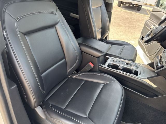 2021 Ford Explorer XLT 4WD