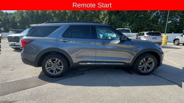 2025 Ford Explorer Active 4WD