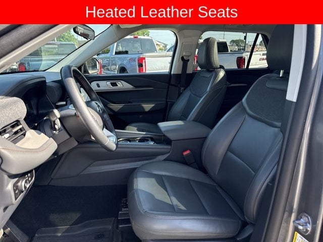 2025 Ford Explorer Active 4WD