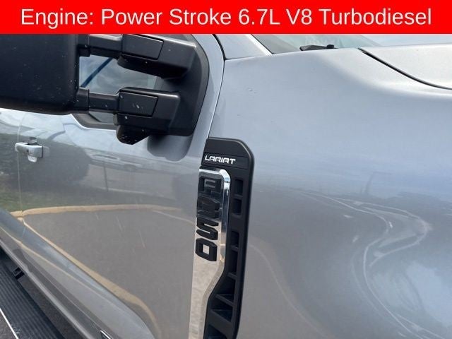 2023 Ford Super Duty F-350 SRW Lariat