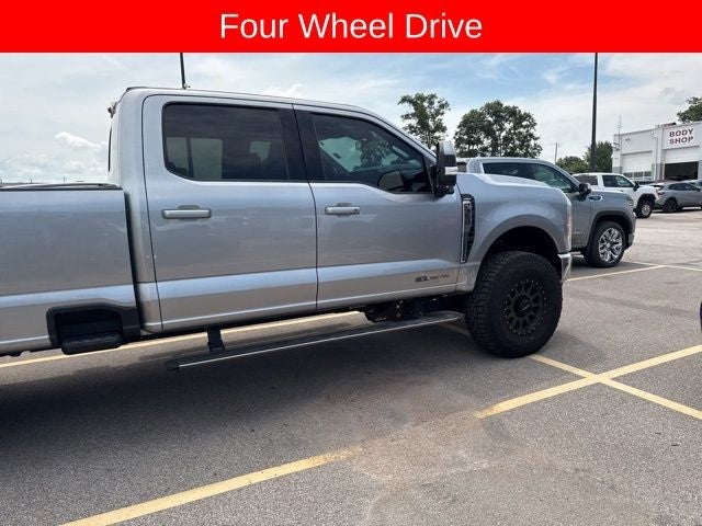 2023 Ford Super Duty F-350 SRW Lariat