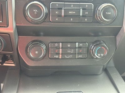 2019 Ford F-150 4WD SuperCrew Box