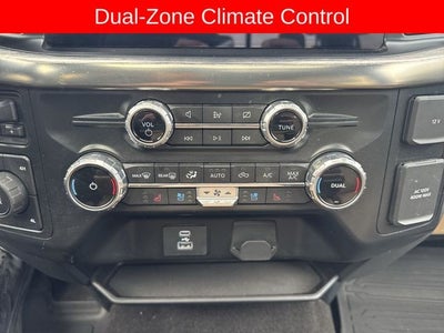 2022 Ford F-150 LARIAT 4WD SuperCrew 5.5' Box