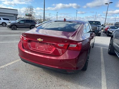 2017 Chevrolet Malibu 4dr Sdn LT w/1LT
