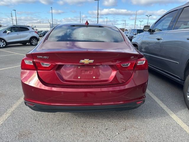 2017 Chevrolet Malibu 4dr Sdn LT w/1LT