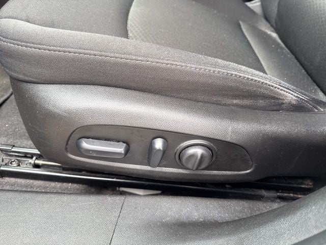 2016 Chevrolet Malibu 4dr Sdn LT w/1LT