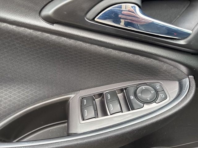 2016 Chevrolet Malibu 4dr Sdn LT w/1LT