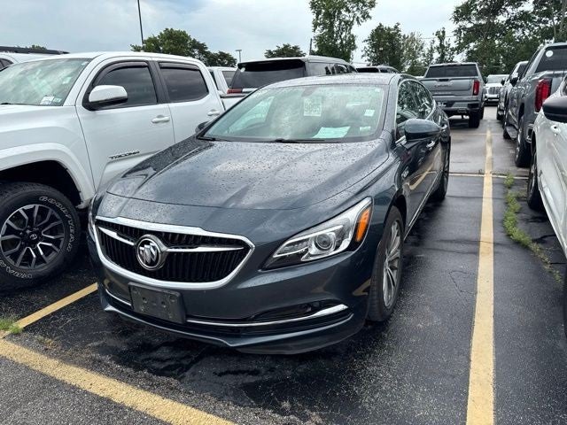 2019 Buick LaCrosse 4dr Sdn Essence FWD