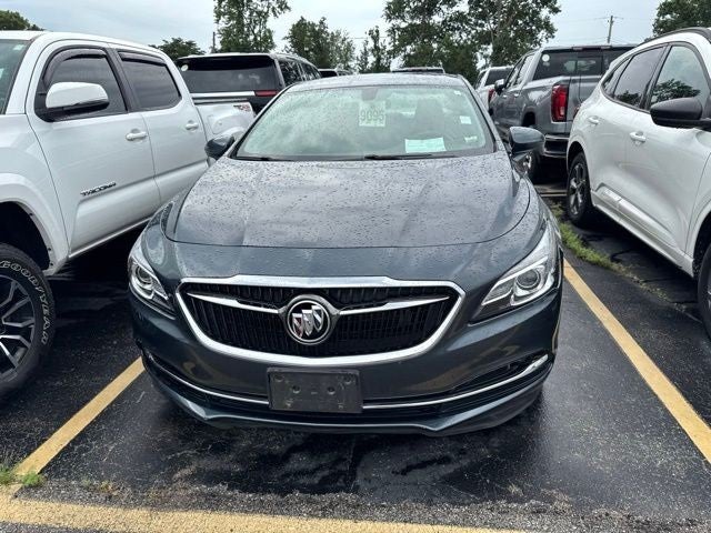 2019 Buick LaCrosse 4dr Sdn Essence FWD