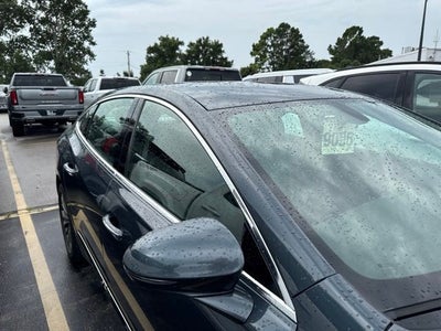 2019 Buick LaCrosse 4dr Sdn Essence FWD