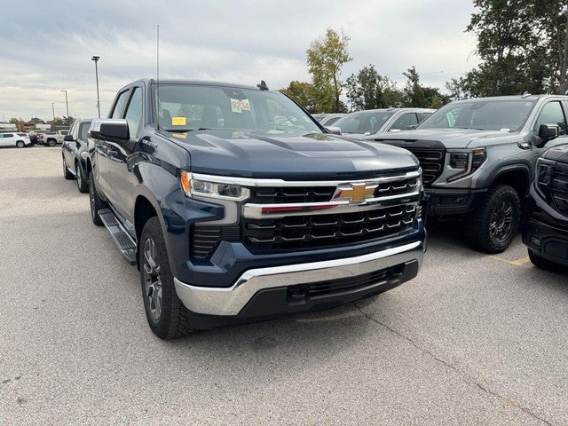 2023 Chevrolet Silverado 1500 4WD Crew Cab 147" LT w/2FL