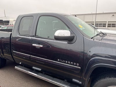 2013 Chevrolet Silverado 1500 4WD Ext Cab 143.5" LT