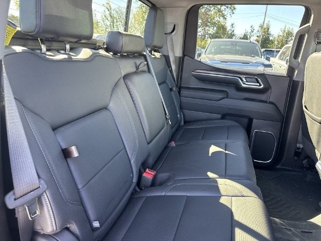 2024 Chevrolet Silverado 1500 4WD Crew Cab 147" LTZ