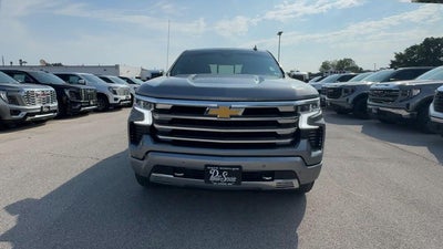 2023 Chevrolet Silverado 1500 4WD Crew Cab 147" High Country
